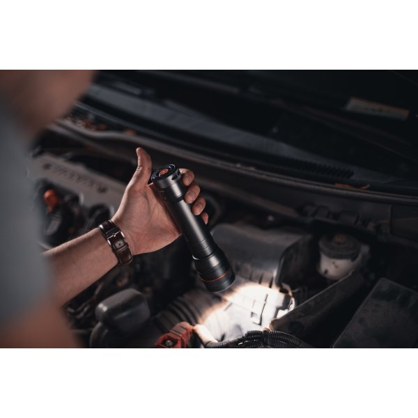 NEBO Newton Lygte alkaline 1500 lumen - 6xAA - 2263174