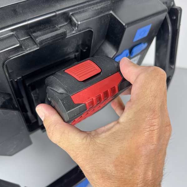 BLUE ELECTRIC arbejdslampe 40W 18V - 2412485