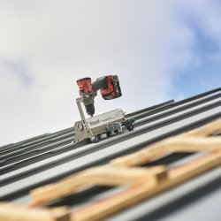 FREUND false- og klippemaskine SeamingPRO '"3 i 1" til montering p� akku.maskine